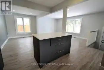 167 Steel St Unit# Main, Barrie, Ontario L4M 2G6, 3 Bedrooms Bedrooms, 7 Rooms Rooms,1 BathroomBathrooms,All Houses,Rented,Steel,S10874985