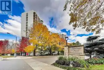10 Edgecliff Gfwy Unit# 1917, Toronto, Ontario M3C 3A3, 3 Bedrooms Bedrooms, 8 Rooms Rooms,2 BathroomsBathrooms,Condo,Sold,Edgecliff,C10929099