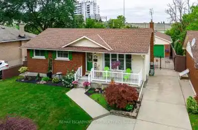 27 Warkdale Dr St. Catharines Ontario L2T 2V8