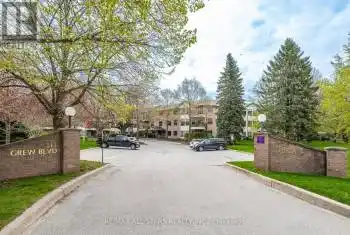 111 Grew Blvd Unit# 207, Georgina, Ontario L0E 1L0, 3 Bedrooms Bedrooms, 10 Rooms Rooms,2 BathroomsBathrooms,Condo,Sold,Grew,N10929752