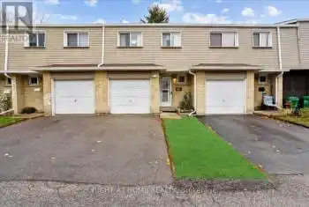 400 Mississauga Valley Blvd Unit# 149, Mississauga, Ontario L5A 2N6, 4 Bedrooms Bedrooms, 9 Rooms Rooms,2 BathroomsBathrooms,All Houses,Sold,Mississauga Valley,W10891300