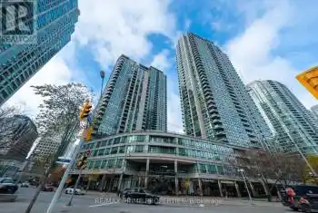 16 Yonge St Unit# 2012, Toronto, Ontario M5E 2A1, 1 Bedroom Bedrooms, 4 Rooms Rooms,1 BathroomBathrooms,Condo,Sold,Yonge,C10929811