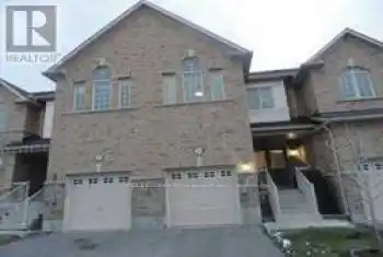 108 Cedarbrook Rd, Brampton, Ontario L6R 0W4, 3 Bedrooms Bedrooms, 8 Rooms Rooms,3 BathroomsBathrooms,All Houses,Rented,Cedarbrook,W11046493