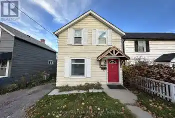 167 Nassau St, Oshawa, Ontario L1J 4A6, 2 Bedrooms Bedrooms, 5 Rooms Rooms,1 BathroomBathrooms,All Houses,Rented,Nassau,E11179507