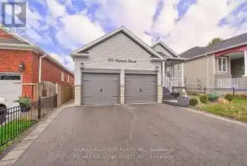 126 Vipond Rd, Whitby, Ontario L1M 1K9, 3 Bedrooms Bedrooms, 7 Rooms Rooms,4 BathroomsBathrooms,All Houses,Sold,Vipond,E11207470
