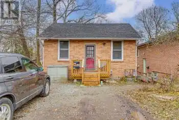 105 Henry St Unit# Upper, Barrie, Ontario L4N 1C9, 2 Bedrooms Bedrooms, 5 Rooms Rooms,1 BathroomBathrooms,All Houses,Rented,Henry,S11228238