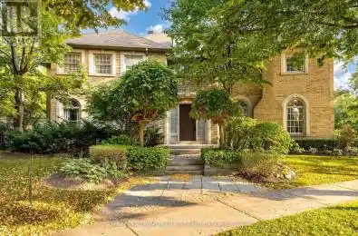 28 Joel Swirsky Boulevard Toronto (Clanton Park) Ontario M3H5Z9