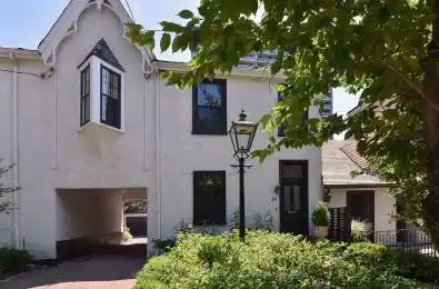 29 Lowther Ave Toronto Ontario M5R 1C5