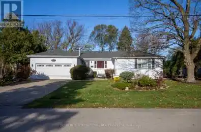 593 Westview Avenue Hamilton (Ancaster) Ontario L9G1N8