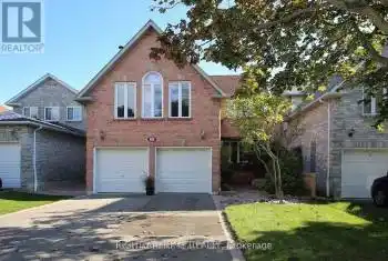 28 Mullen Dr, Ajax, Ontario L1T 2A5, 4 Bedrooms Bedrooms, 8 Rooms Rooms,3 BathroomsBathrooms,All Houses,Rented,Mullen,E11466615