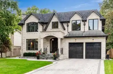 16 Emily Carr St Markham Ontario L3R 2K4
