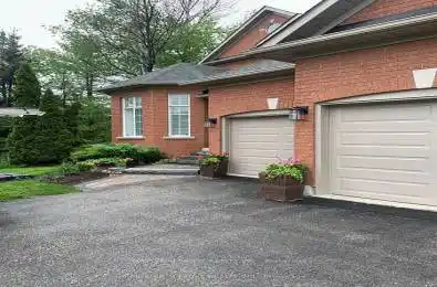 657 Chaleur Place Newmarket (Stonehaven-Wyndham) Ontario L3X1L6