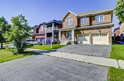 396 Grand Trunk Avenue Vaughan (Patterson) Ontario L6A4L4