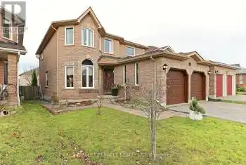82 Stephanie Lane, Barrie, Ontario L4N 0V9, 4 Bedrooms Bedrooms, 8 Rooms Rooms,4 BathroomsBathrooms,All Houses,Sold,Stephanie,S10425617