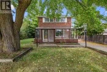 58A Oxford St, Richmond Hill, Ontario L4C 4L5, 5 Bedrooms Bedrooms, 10 Rooms Rooms,3 BathroomsBathrooms,All Houses,Sold,Oxford,N11825262