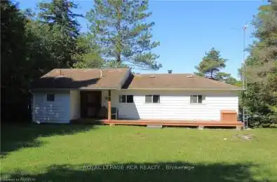 240 POINT Road Grey Highlands Ontario N0C1E0