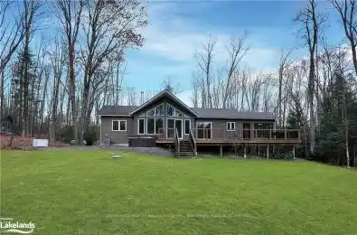 1290 TATTERSAL Rd Dysart et al Ontario K0M 1S0