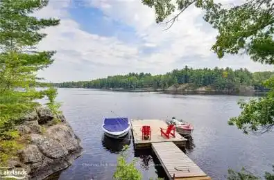 1079 FI ROUTE 11 Gravenhurst Ontario P1P 1R3