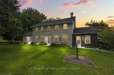 592 SIMMONS Rd Loyalist Ontario K0H 2H0