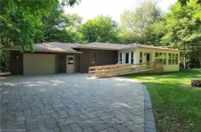 86 MOORE Street Northern Bruce Peninsula Ontario N0H1W0