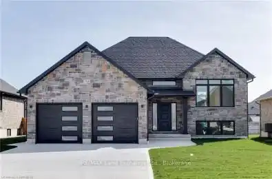 358 MCLEAN Crescent Saugeen Shores Ontario N0H2C3