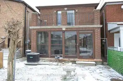 264 Nairn Avenue Toronto (Caledonia-Fairbank) Ontario M6E4H6