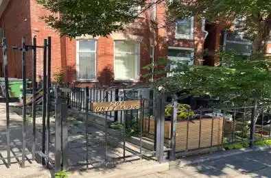 208 Carlton Street Unit# A Toronto (Cabbagetown-South St. James Town) 
