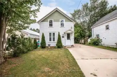 485 BROWN St South Bruce Peninsula Ontario N0H 2T0