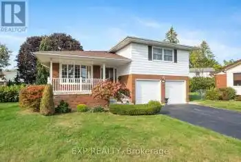 20 Pebble Beach Dr, Cobourg, Ontario K9A 2C5, 3 Bedrooms Bedrooms, 10 Rooms Rooms,3 BathroomsBathrooms,All Houses,Sold,Pebble Beach,X9389526