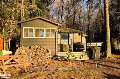 1229 CLEARWATER LAKE Rd Huntsville Ontario P0B 1L0