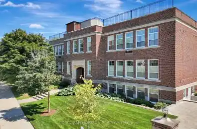 35 Alexandra Ave Unit# 105 Waterloo Ontario N2L 1L4