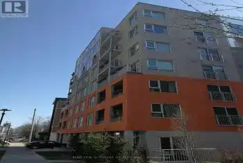 321 Spruce St Unit# 502, Waterloo, Ontario N2L 0G4, 1 Bedroom Bedrooms, 4 Rooms Rooms,1 BathroomBathrooms,Condo,Rented,Spruce,X11887276