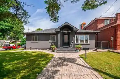 32 Cartwright Avenue Toronto (Yorkdale-Glen Park) Ontario M6A1T7