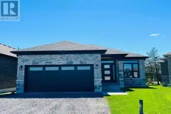 20 Athabaska Dr, Belleville, Ontario K8N 0T2, 3 Bedrooms Bedrooms, 7 Rooms Rooms,2 BathroomsBathrooms,All Houses,Rented,Athabaska,X11888230