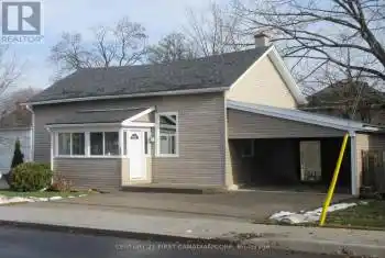 42 Beale St, Woodstock, Ontario N4S 6W9, 3 Bedrooms Bedrooms, 6 Rooms Rooms,1 BathroomBathrooms,All Houses,Sold,Beale,X11888205