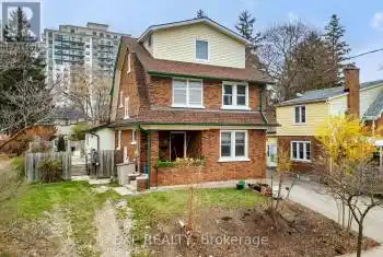 16 Dunbar Rd, Waterloo, Ontario N2L 2C7, 4 Bedrooms Bedrooms, 5 Rooms Rooms,4 BathroomsBathrooms,All Houses,Sold,Dunbar,X10417523