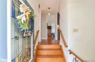 365 MACISAAC Dr Orillia Ontario L3V 1E7