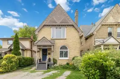 446 Piccadilly St London Ontario N5Y 3G3