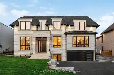 60 Larabee Cres Toronto Ontario M3A 3E7