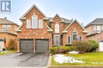 30 Ravenview Drive Whitby (Rolling Acres) Ontario L1R1Y2