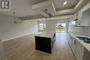 2700 Buroak Dr Unit# 95, London, Ontario N6G 3Z5, 3 Bedrooms Bedrooms, 9 Rooms Rooms,3 BathroomsBathrooms,Condo,Rented,Buroak,X11891227
