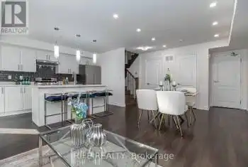 50 Dunsheath Way Unit# 604, Markham, Ontario L6B 0A2, 2 Bedrooms Bedrooms, 5 Rooms Rooms,2 BathroomsBathrooms,All Houses,Sold,Dunsheath,N11892732