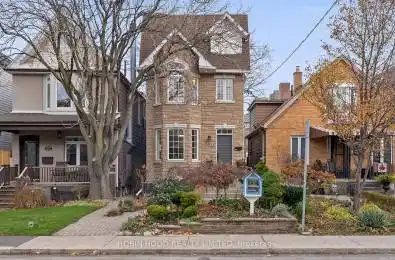 15 Gough Ave Toronto Ontario M4K 3N6