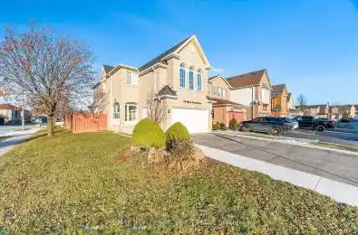 44 Black Forest Drive Brampton (Sandringham-Wellington) Ontario L6R2M9