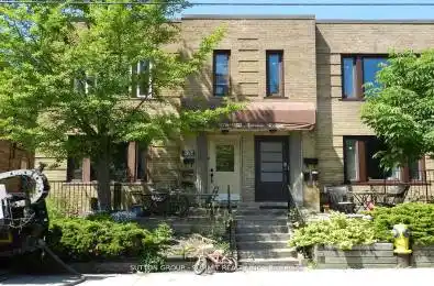 976 Avenue Road Toronto (Yonge-Eglinton) Ontario M5P2K8