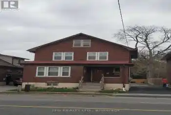 156 Adelaide Ave Unit# 3, Oshawa, Ontario L1G 1Z3, 1 Bedroom Bedrooms, 4 Rooms Rooms,1 BathroomBathrooms,All Houses,Rented,Adelaide,E11896990