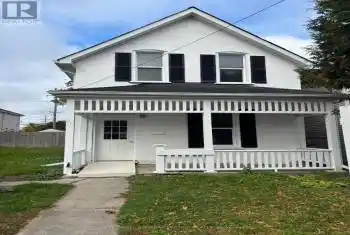 35 Stewart Pl, Peterborough, Ontario K9J 3L8, 3 Bedrooms Bedrooms, 7 Rooms Rooms,1 BathroomBathrooms,All Houses,Sold,Stewart,X11901802