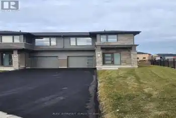 102 WEST CREEK Crt, Welland, Ontario L3C 0K8, 3 Bedrooms Bedrooms, 8 Rooms Rooms,3 BathroomsBathrooms,All Houses,Rented,WEST CREEK,X11902117