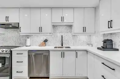 85 Emmett Avenue Unit# 1508 Toronto (Mount Dennis) Ontario M6M5A2