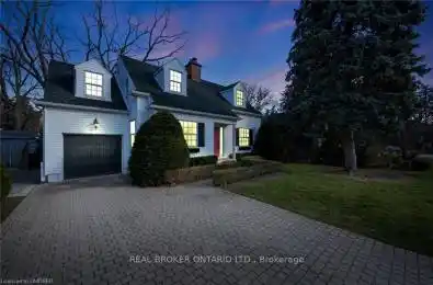 883 Forest Glen Ave Burlington Ontario L7T 2L1